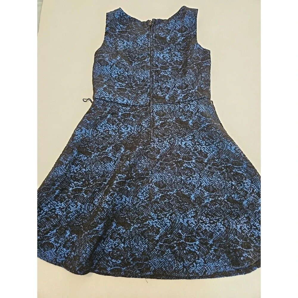 Childrens Place Fancy Dress Girl Size 6 6X Black And Metallic Blue Soft Lining